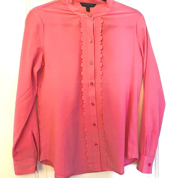 Banana Republic Tops - Banana Republic blouse